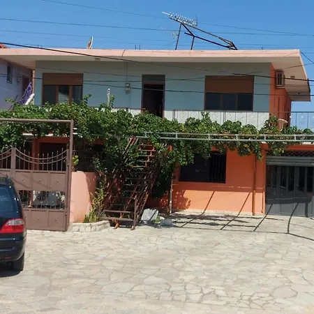 Apartment Lula Tepelene